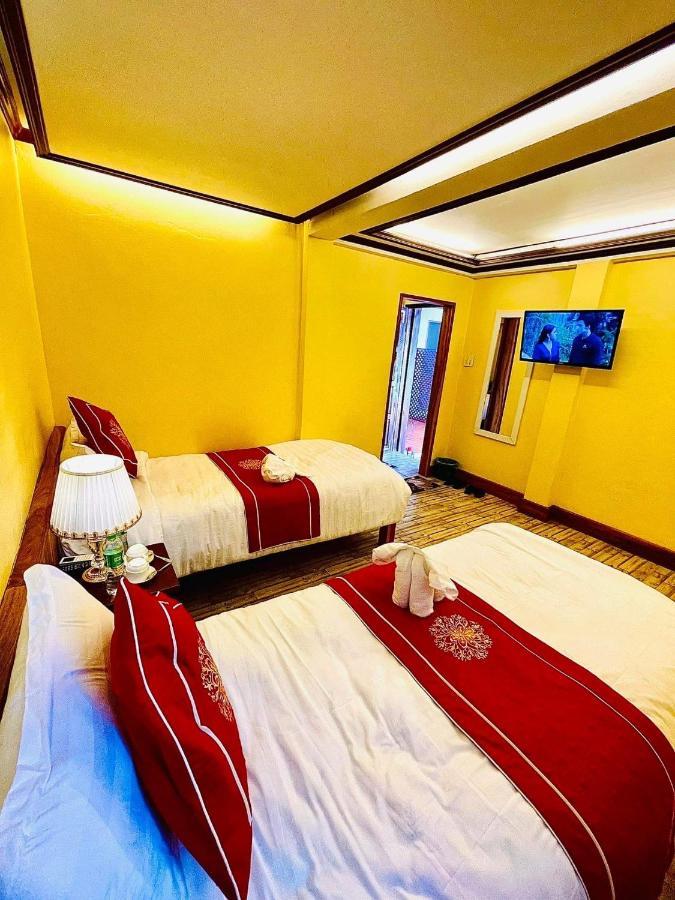 Vieng Savanh II Hotel Луангпхабанг Экстерьер фото